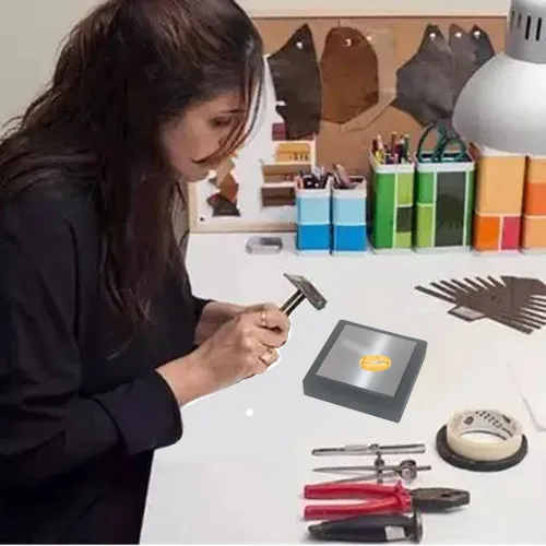 Vista 6 de Herramienta para joyeros de yunque plano con bloque de goma y martillo de estampado para reparación de joyas, estampado de metales