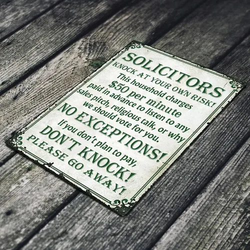 Vista 4 de SmartCows Letreros graciosos de No Soliciting para casa divertida, no solicitando patio, letrero de no abogados para puerta delantera, letreros