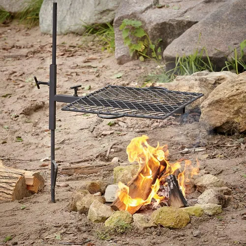 Vista 4 de Guide Gear Parrilla giratoria sobre hoguera abierta o hoguera, altura ajustable con bolsa de transporte de lona