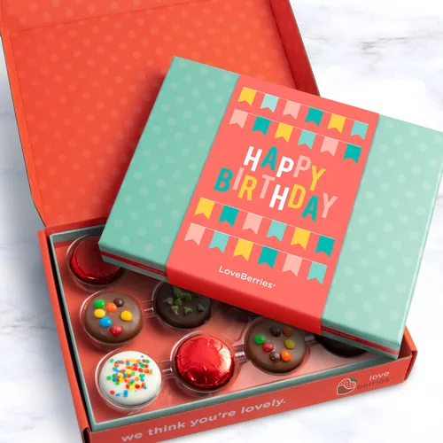 Vista 4 de A Gift Inside Caja de regalo de galletas de sándwich cubiertas de chocolate de lujo para cumpleaños