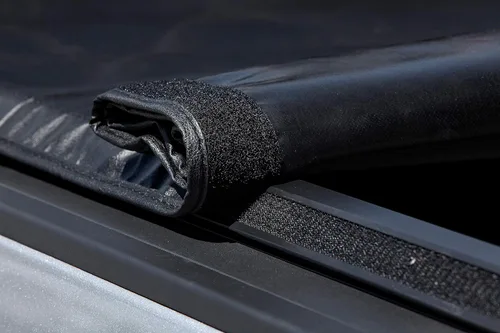 Vista 5 de LEER ROLLITUP Se adapta a Ford Ranger 2019-2023 con longitud de caja de 6 pies Cubierta Tonneau suave enrollable 4R304 Perfil bajo
