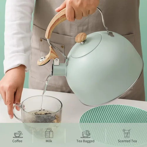 Vista 2 de Juego de tetera y salero y pimentero de 2.5 cuartos de galón