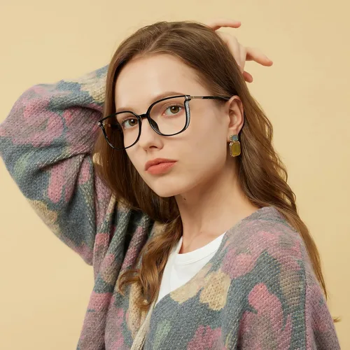 Vista 4 de GUDVUE Blue Light Glasses For Woman, Computer Reading/Gaming/Phones Glasses, Anti Glare/UV400/Eye Strain