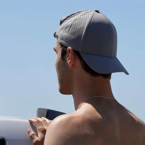 Vista 9 de Ultra Performance Water-Resistant UPF 50 Baseball Hat Golf Boat Beach Lake Workout Everyday Men and Women