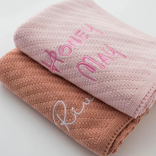 Vista 5 de Rosanbella Manta de bebé personalizada - Tejido personalizado con bordado, manta de bebé monogramada con nombre Perfecta para fiestas