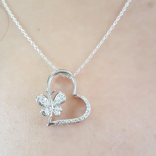 Vista 8 de Plata de ley 0,15quilates (quilates) Ronda Diamante mariposa encanto corazón colgante, última intervensión cadena