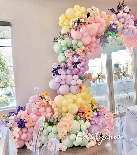 Vista 9 de Kit de arco de globos azul polvoriento, amarillo, doble relleno, azul pastel oscuro, amarillo claro, guirnalda de globos de perlas para cumpleaños