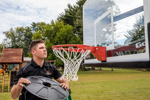 Vista 20 de Goalrilla El bloqueador de llantas de baloncesto protege tu aro con un sistema de bloqueo, color negro