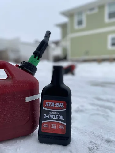Vista 14 de STA-BIL Aceite sintético completo de 2 ciclos, con estabilizador de combustible para hasta 12 meses de protección, mezcla múltiple de 5 galones