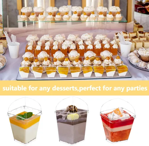 Vista 4 de 50 tazas de postre de 5 onzas con tapas y cucharas, tazas cuadradas de plástico para postres de parfait transparente, mini cuencos para degustación