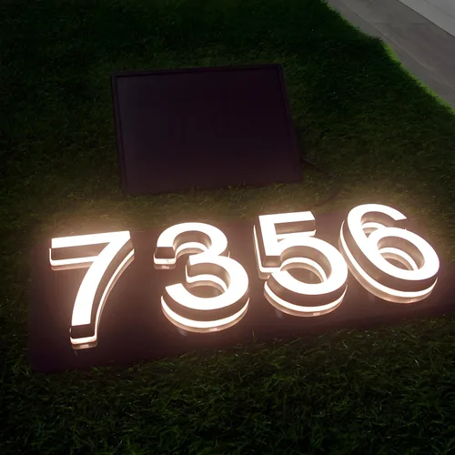 Vista 2 de Números de casa personalizados con cable y energía solar iluminados en 3D, luces LED verticales, horizontales y modernas, placa de dirección