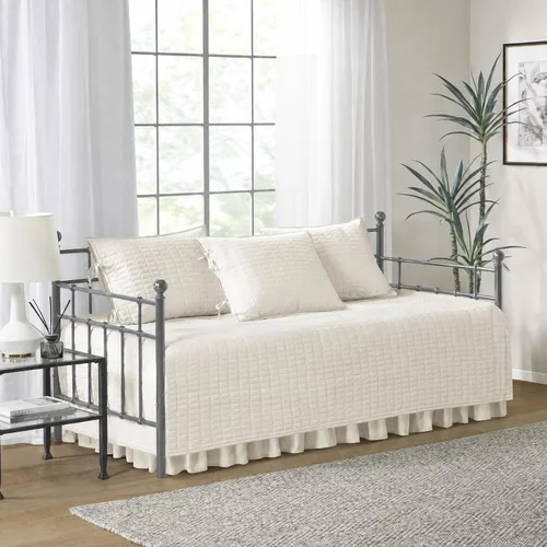 Vista 13 de Comfort Spaces Funda para sofá cama de lujo de doble cara - Acolchado, ropa de cama acogedora para todas las estaciones con falda de cama, fundas a