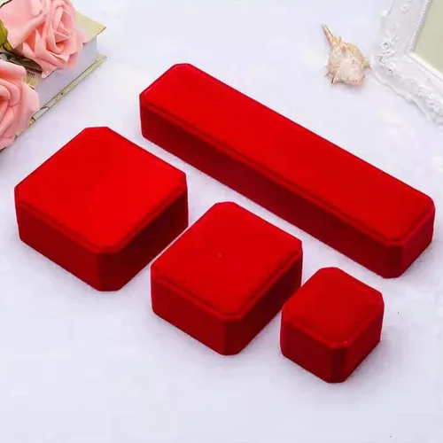 Vista 5 de Caja de regalo de collar de cadena de terciopelo largo, estuche de almacenamiento de pulsera roja, caja de exhibición de joyas para bodas