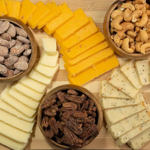 Vista 6 de Cesta de regalo de queso y nueces, cesta de regalo para hombres, mujeres, cumpleaños, incluye anacardos, almendras, nueces, Jack, quesos cheddar