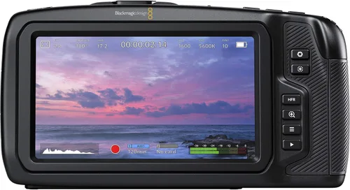 Vista 5 de Blackmagic Design Paquete de energía de cámara de cine de bolsillo 4K (CINECAMPOCHDMFT4K): incluye dos (2) baterías LP-E6 adicionales, cargador