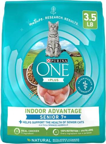 Purina ONE Alimento seco natural para gatos mayores con alto contenido de proteínas, Indoor Advantage Senior+ - Bolsa de 3.5 libras