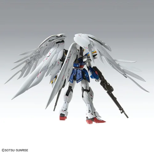 Vista 4 de Bandai Hobby - Gundam Wing: Endless Waltz - Wing Gundam Zero (EW) Ver. Ka MG 1/100 Kit
