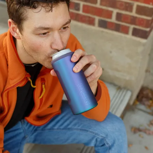 Vista 5 de BrüMate Hopsulator - Enfriador de latas delgado aislado para latas delgadas de 12 onzas, soporte de bebidas de acero inoxidable con aislamiento