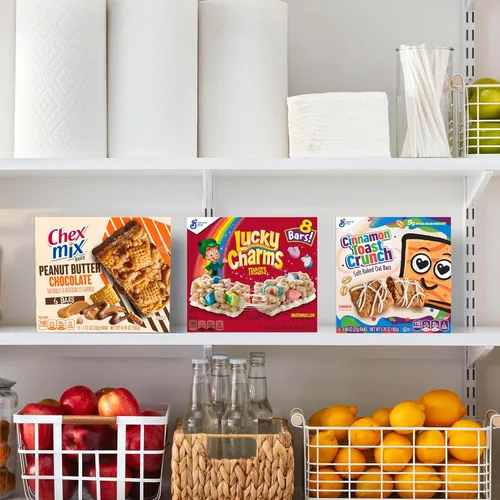 Vista 8 de Lucky Charms Paquete económico de malvavisco Barritas de cereales para el Día de San Patricio