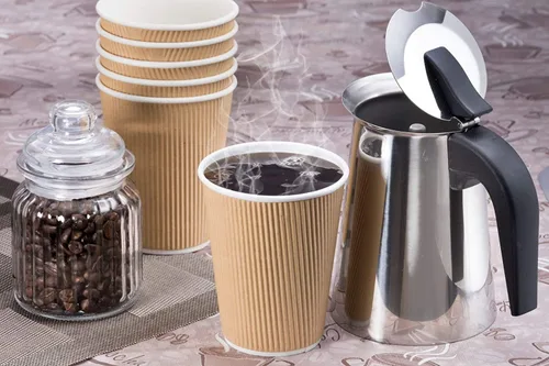 Vista 3 de NYHI Set of 150 Brown Disposable Paper Cups with White Lids 6 oz Ripple Insulated Kraft for Hot Drinks Tea Coffee Triple Layer Design Recyclable