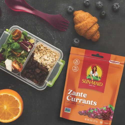 Vista 5 de Sun-Maid California Sun-Dried Zante Currants – Paquete de 4 bolsas resellables de 8 onzas – Frutas secas para aperitivos navideños y tablas