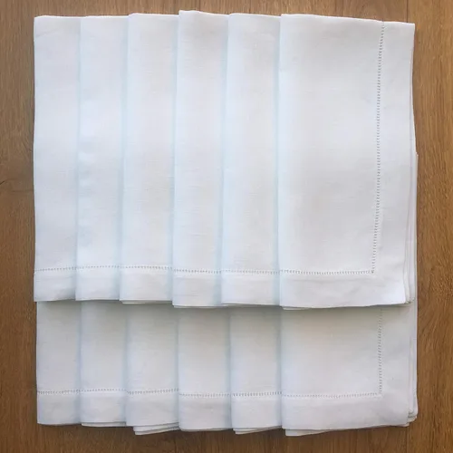 Vista 2 de Servilletas de cena de lino blanco con punto de dobladillo, juego de 12 servilletas de tela 100% lino a granel de 20 x 20 pulgadas, paquete de 12