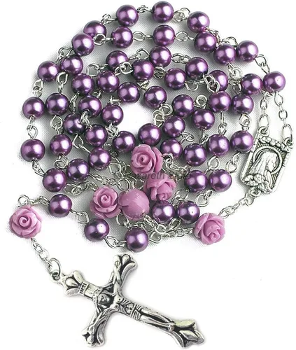Nazareth Store Collar de rosario con cuentas de perlas moradas católicas Our Rose Lourdes Medal & Cross NS