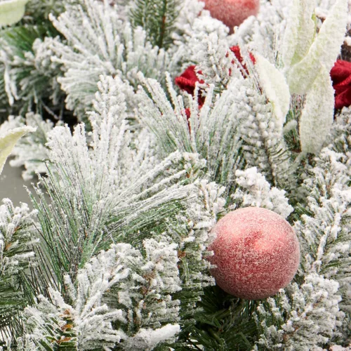 Vista 6 de Guirnalda de Navidad con Nieve Artificial Preiliminada de 9 Pies, con Bayas y Lazos y 50 Luces, se Enchufa, Decoración Navideña para Chimenea