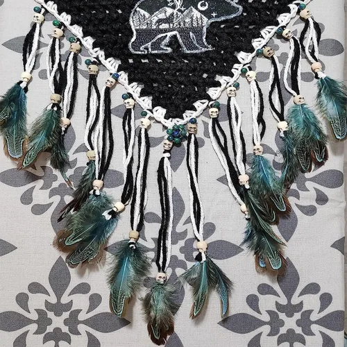 Vista 8 de 100 plumas de faisán rojo burdeos de 2 a 3 pulgadas, plumas de plumaje manchadas esponjosas para atrapasueños, manualidades, costura, decoración