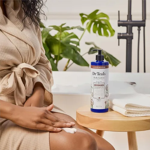 Vista 5 de Dr Teal's 24 Hour Moisture + Loción corporal, aceite de coco y aceites esenciales, 18 onzas líquidas (paquete de 3)