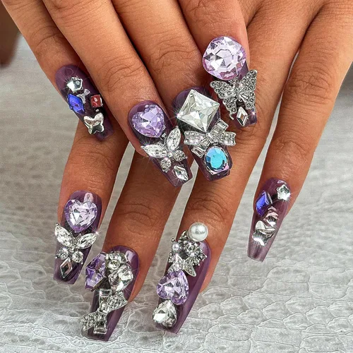Sethexy Uñas postizas de lujo hechas a mano con diamantes de imitación morados, cristales de corazón 3D, uñas largas a presión con lazo de mariposa,
