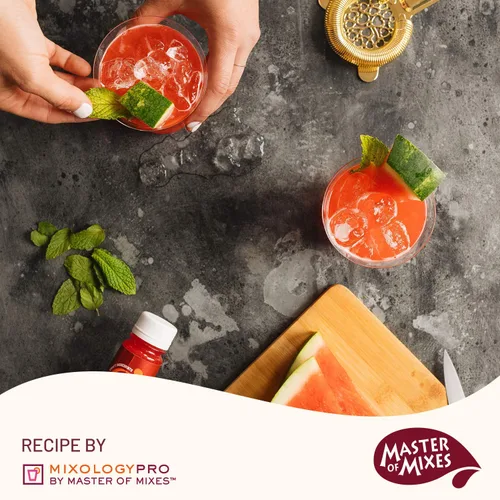 Vista 4 de Master of Mixes Mezcla de bebida de sandía daiquiri / margarita, lista para usar, botella de 1 litro (33.8 onzas líquidas), paquete de 3