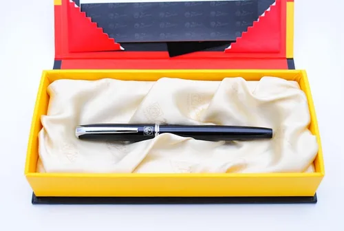 Vista 4 de Picasso 916 Malage Rollerball Pen Caja Original (negro)