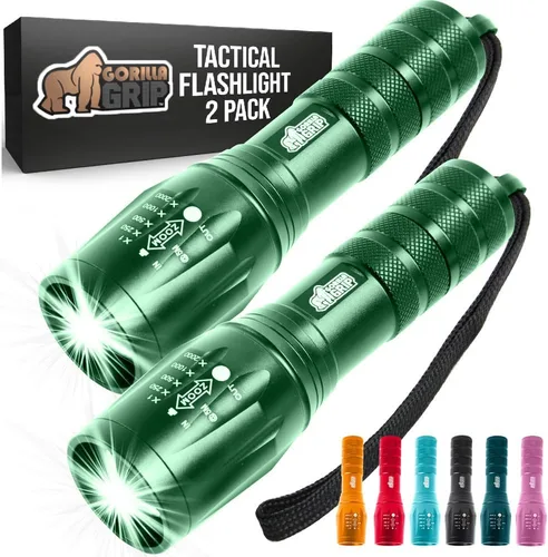 Vista 10 de Gorilla Grip Paquete de 2 linternas tácticas LED de mano, altos lúmenes, ultra brillantes, 5 modos, resistente al agua de larga duración, linternas