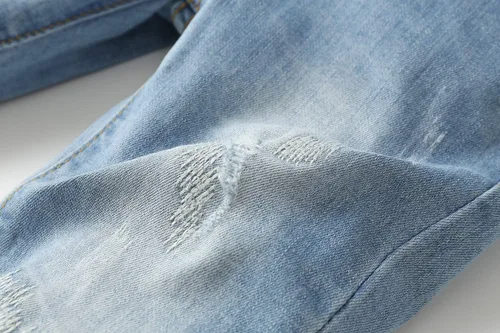 Vista 4 de KIDSCOOL SPACE Pantalones de mezclilla rasgados con banda elástica en el interior con anillos en D