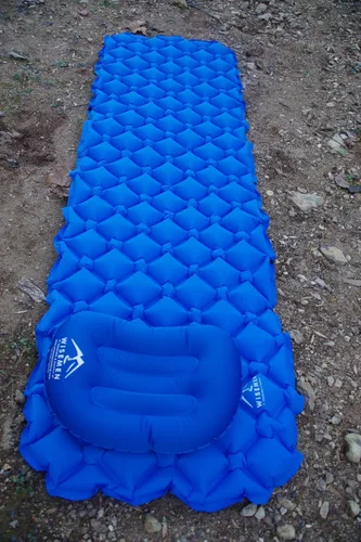 Vista 5 de wisemen Outdoors - Almohada inflable ultraligera para viajes, campamento, mochileros. Compresible. (1 paquete) (paquete de 1)