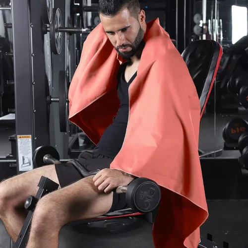 Vista 7 de Toalla de microfibra Rainleaf perfecta para viajes y gimnasio y camping. Secado rápido - Super absorbente - Ultra compacta - Liviana. Adecuada