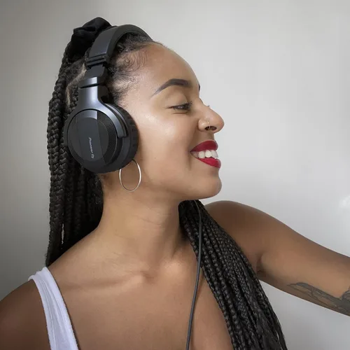 Vista 10 de Pioneer DJ HDJ-CUE1BT-K Auriculares con cable con Bluetooth, color negro