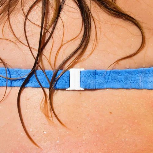 Vista 164 de Le Monde Gourmand Fraise Fouettée Eau de Parfum - 1 fl oz (1.0 fl oz) - Notas de perfume de vainilla, fresa, azúcar