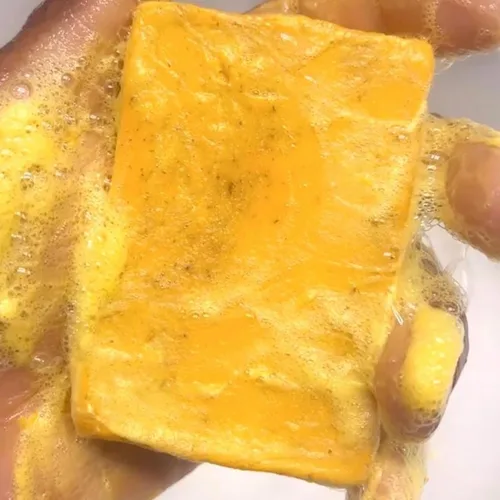 Vista 6 de Jabón kójico de cúrcuma y limón - Jabón de kójico y cúrcuma, Jabón de cúrcuma para las Manchas, barra de jabón de cúrcuma para rostro y cuerpo