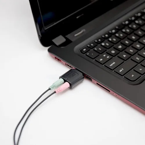 Vista 4 de Syba Adaptador de sonido estéreo USB externo para Windows, Mac, fuente de audio adicional de Linux con conector de micrófono de audio de 0.138 in