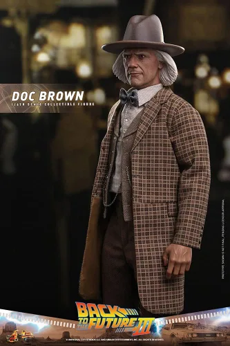 Vista 5 de Obra maestra de la película Regreso al futuro Parte 3 Dr. Emmett Brown Figura a escala 1/6