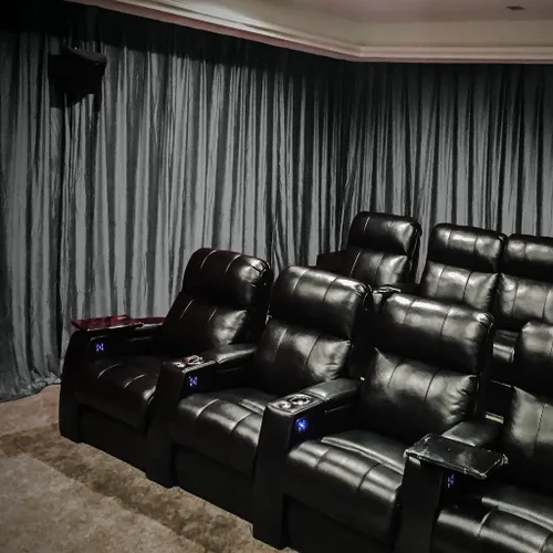 Vista 10 de ChadMade Cortina blackout de terciopelo para cine en casa, panel plisado de 84 pulgadas de ancho x 108 pulgadas de largo (1 panel), para auditorio