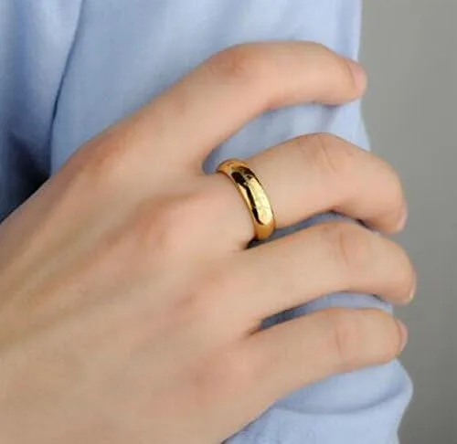 Vista 5 de Anillo mágico chapado en oro de carburo de tungsteno para hombres y mujeres, ajuste cómodo, tamaño 4 a 16