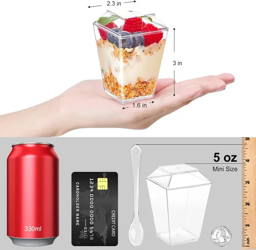 Vista 2 de TOFLEN Paquete de 50 tazas de postre de plástico de 5 onzas con tapas para fiestas, mini tazas cuadradas de postre con cucharas para yogur, parfait