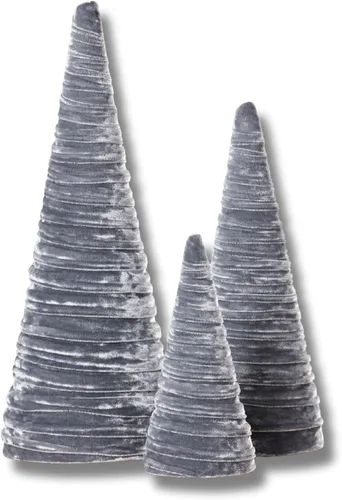 Vista 12 de Your Heart's Content Juego de 3 árboles de terciopelo negro, decoración de mantel hecho a mano, mesa de árbol de Navidad, centro de mesa