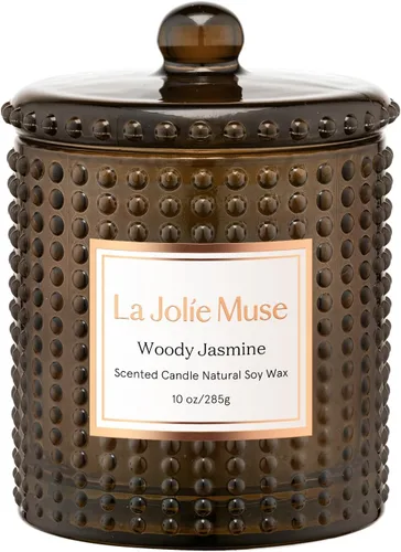 Vista 13 de LA JOLIE MUSE Starlit Vela de abeto dorado – Madera de cedro, pachulí, bálsamo de abeto Cera de soja natural de 10 onzas 55 horas de combustión