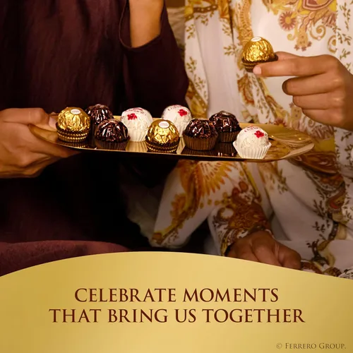 Vista 5 de Ferrero Collection Gourmet Caja de regalo, 16 chocolates surtidos con chocolate negro, coco y chocolate con leche, 6.1 onzas