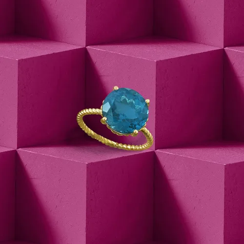 Vista 4 de Ross-Simons Anillo de topacio azul Londres de 8 quilates en oro amarillo de 14 quilates, Piedra preciosa, topacio