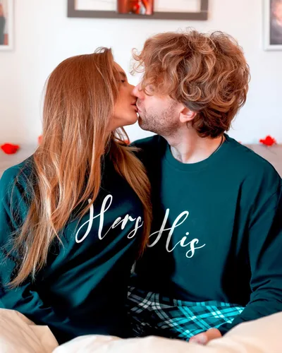 Vista 5 de AW BRIDAL His and Hers Matching Christmas Cotton Pajamas Sets for Couples, Gifts for Weddings, Engagements and Anniversaries